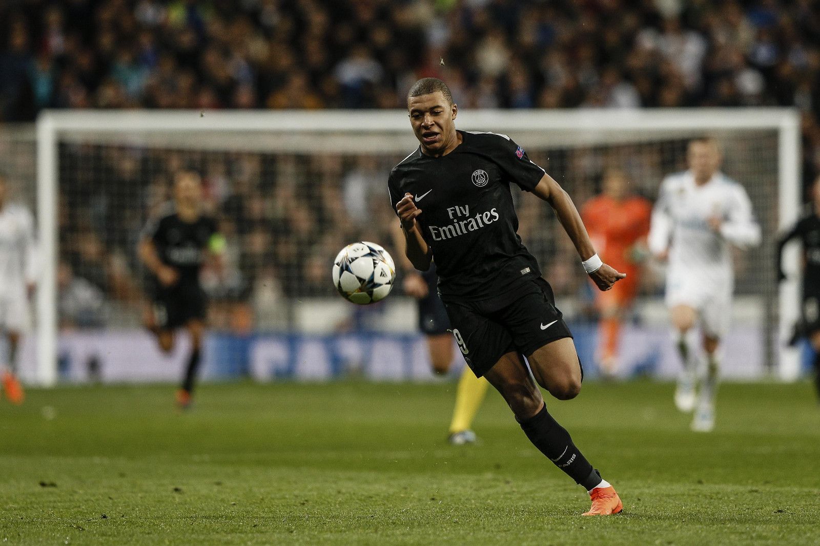 日职乙战报：神代庆人、村上悠绯破门，爱媛1-1熊本