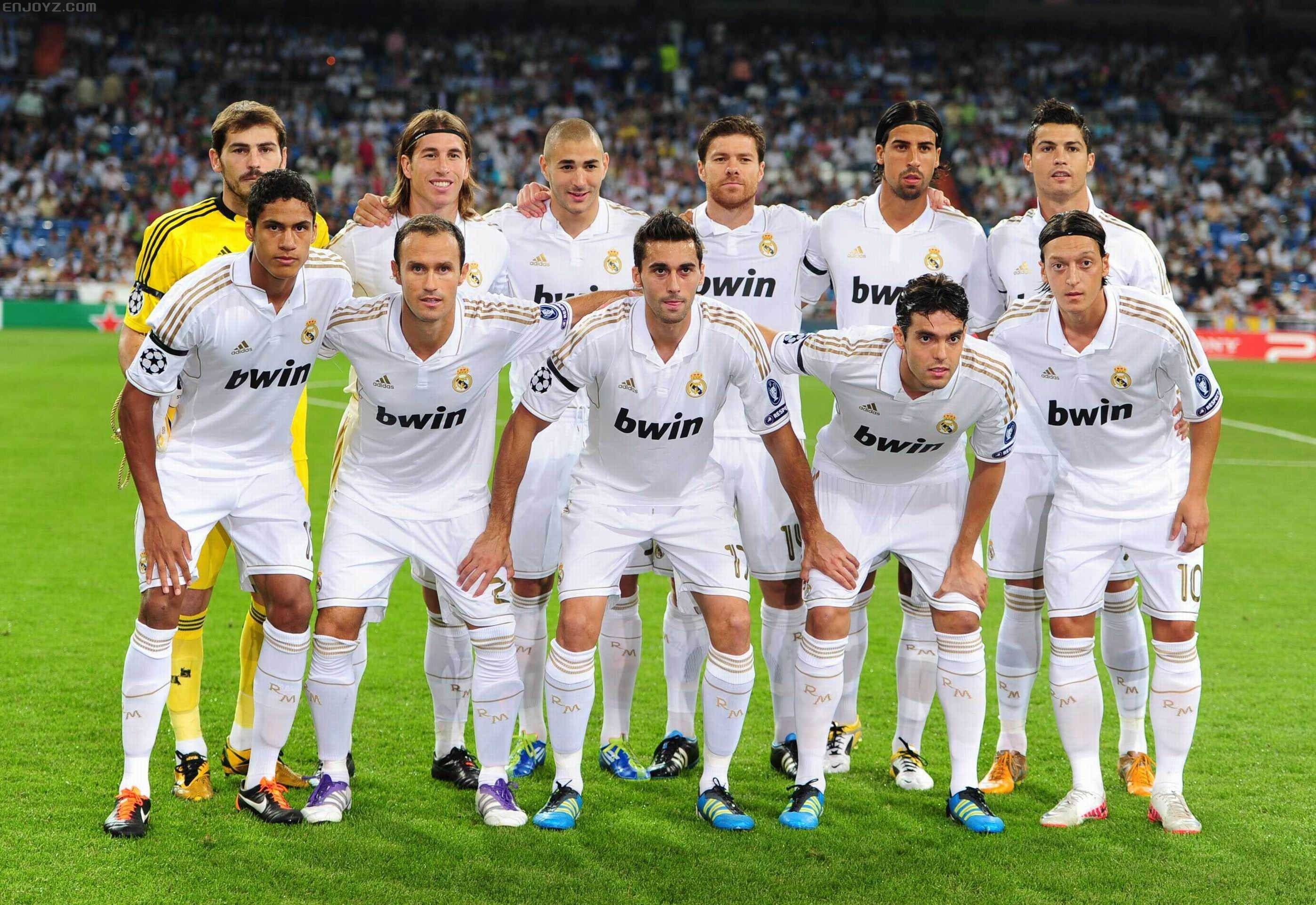 中国足协新规影响中超亚冠竞争，女足面临资金压力，外援政策收紧，挑战加剧。（中国足协新规冲击中超亚冠竞争，女足资金承压，外援收紧挑战升级）