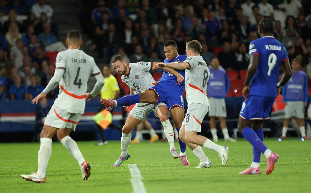 篮球火箭新秀当选周最佳新秀（火箭新秀荣膺周最佳新秀）