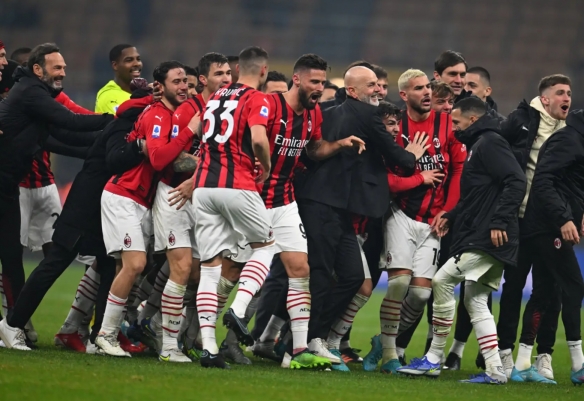 瓜帅28次对阵皇马14胜，历史上仅次于两名主帅（瓜迪奥拉对皇马28战14胜，历史纪录仅次两位主帅）