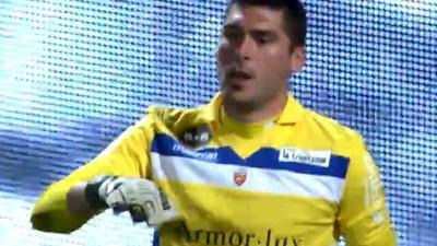 索默：我会弹吉他和钢琴；退役后我应该不当教练，压力太大了（索默谈退役规划：会吉他和钢琴，不当教练，压力太大）