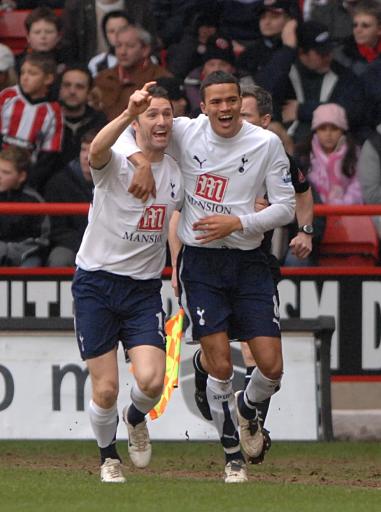 斯基拉：罗马正考虑组建二队，与尤文、国米二队一同征战意丙（斯基拉：罗马拟建二队，或与尤文、国米二队携手出战意丙）