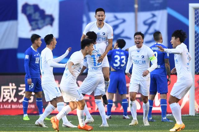 一场比赛，看清一支球队（一战识球队本色）