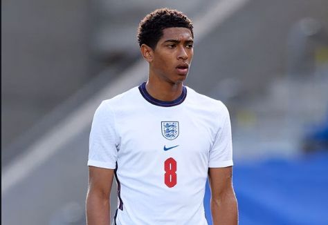 唐斯是尼克斯过去50年来砍35+15+5次数最多的球员