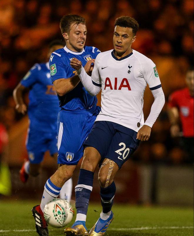 他站在角落，却决定了胜负（角落中的他，改写胜负）