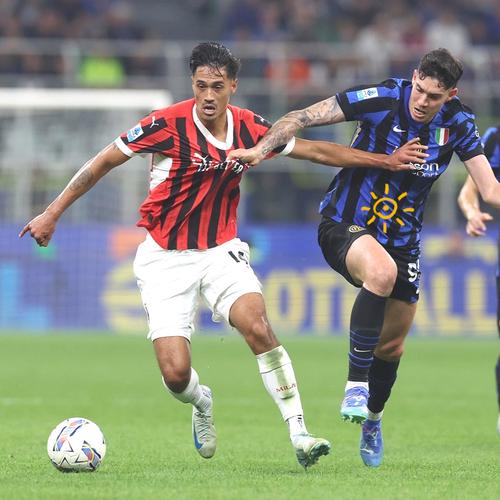 中超降级队换帅风波：洋帅黯然离场，菜鸟能否逆袭？